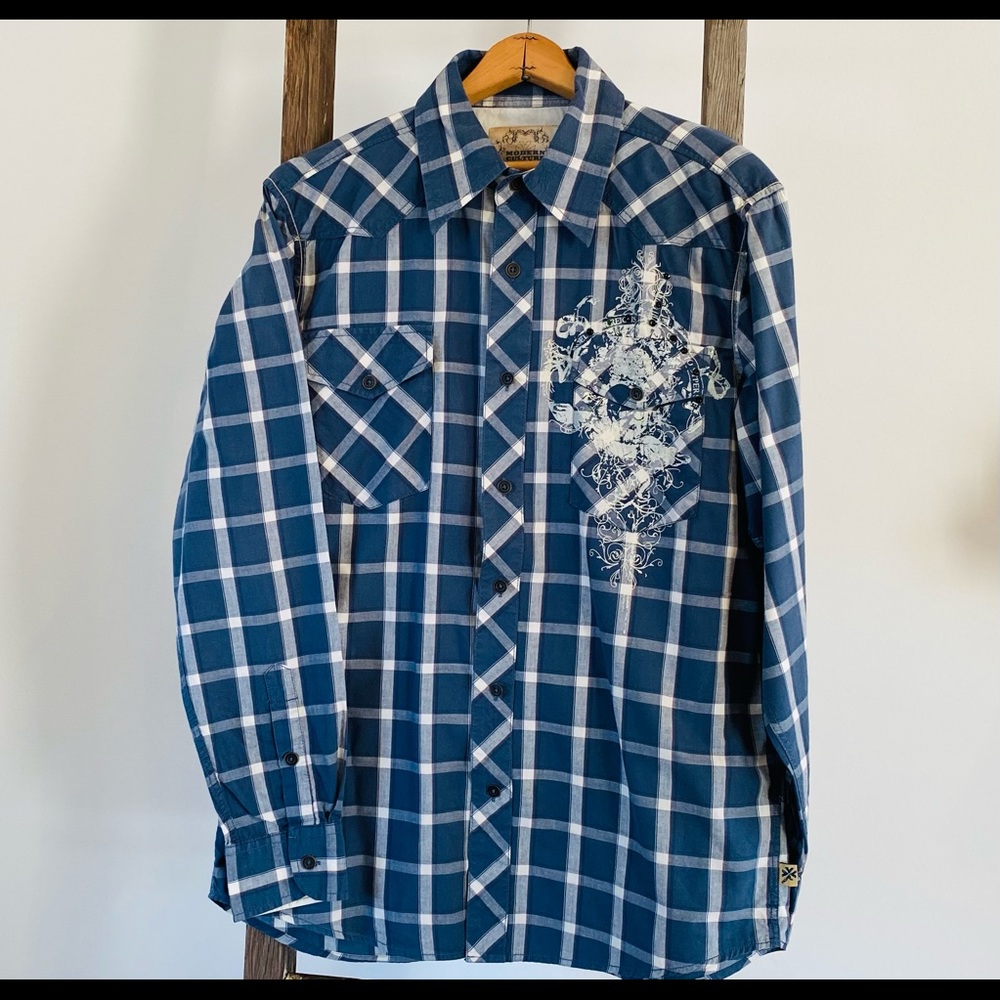 Modern Culture Men’s Fashion Button Down Shirt
